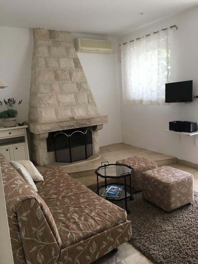 Apartment Get Супетар Екстер'єр фото